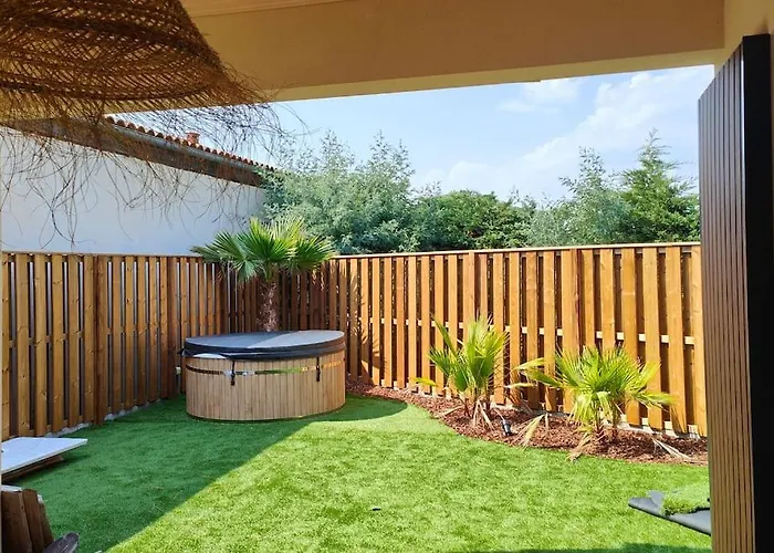 Irisjasmin Jacuzzi Vue Villa